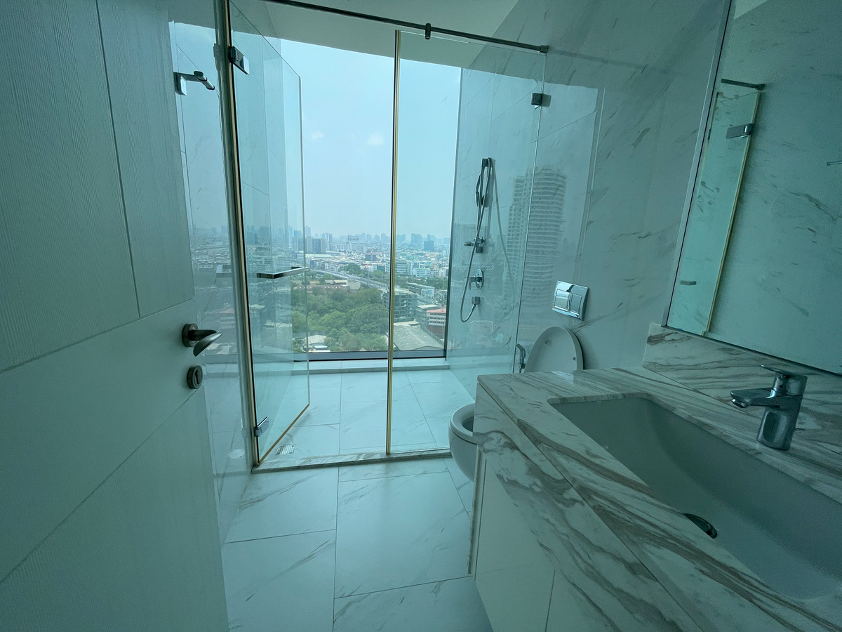 ขายคอนโดพระราม 3 สาธุประดิษฐ์ : ายคอนโดริมน้ำสุดหรู CANAPAYA RESIDENCES (คณาพญา เรสซิเดนซ์) 2 ห้องนอน 2 ห้องน้ำ  สัมผัสประสบการณ์การใช้ชีวิตเหนือระดับบนโค้งน้ำเจ้าพระยาที่สวยที่สุด พร้อมให้คุณเป็นเจ้าของยูนิตพิเศษในราคาโปรโมชั่น