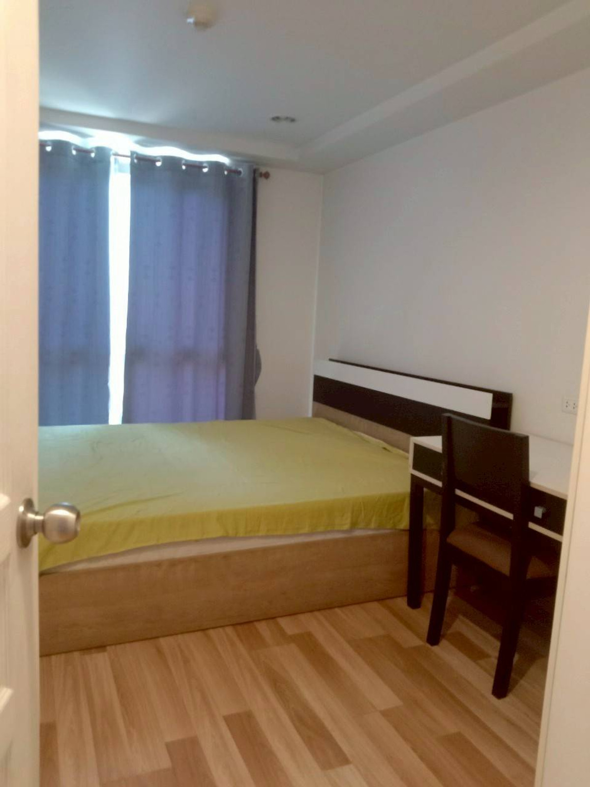 ให้เช่าคอนโดสาทร นราธิวาส : ให้เช่า รีสอร์ทต้า เย็นอากาศ ชั้น 3 อาคาร A