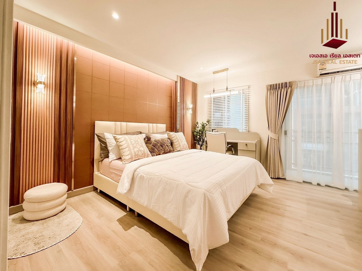 For SaleCondoOnnut, Udomsuk : ✨ For Sale: The Escape Sukhumvit 101/1 Condo ✨ 💰 Only 1,590,000 THB