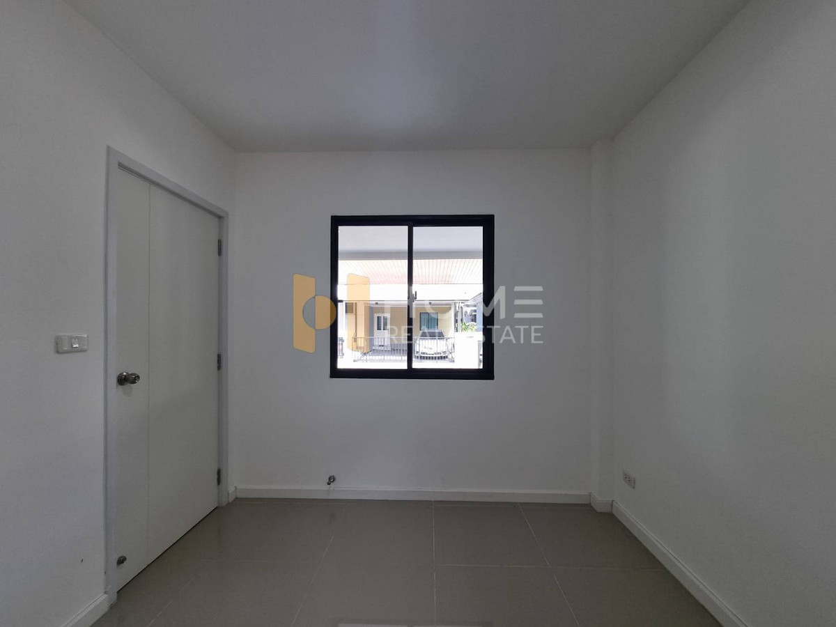 ขายบ้านพระราม 5 ราชพฤกษ์ บางกรวย : รีโนเวทใหม่ทั้งหลัง บ้านไม่ร้อน 🌳 คาซ่า วิลล์ ปิ่นเกล้า - ศรีรัช / 4 ห้องนอน (ขาย), Casa Ville Pinklao - Srirat / Detached House 4 Bedrooms (FOR SALE) AOM024