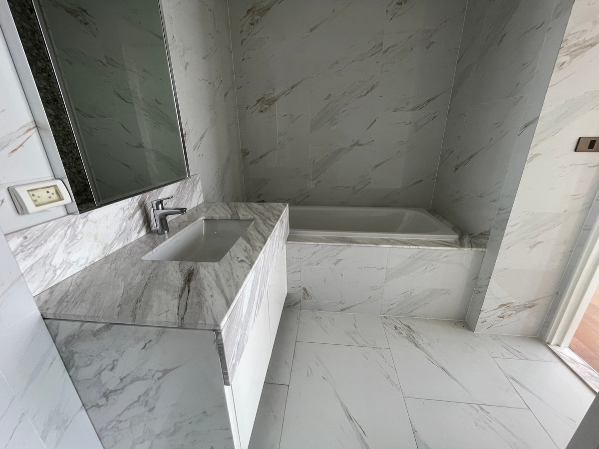 ขายคอนโดพระราม 3 สาธุประดิษฐ์ : ายคอนโดริมน้ำสุดหรู CANAPAYA RESIDENCES (คณาพญา เรสซิเดนซ์) 2 ห้องนอน 2 ห้องน้ำ  สัมผัสประสบการณ์การใช้ชีวิตเหนือระดับบนโค้งน้ำเจ้าพระยาที่สวยที่สุด พร้อมให้คุณเป็นเจ้าของยูนิตพิเศษในราคาโปรโมชั่น