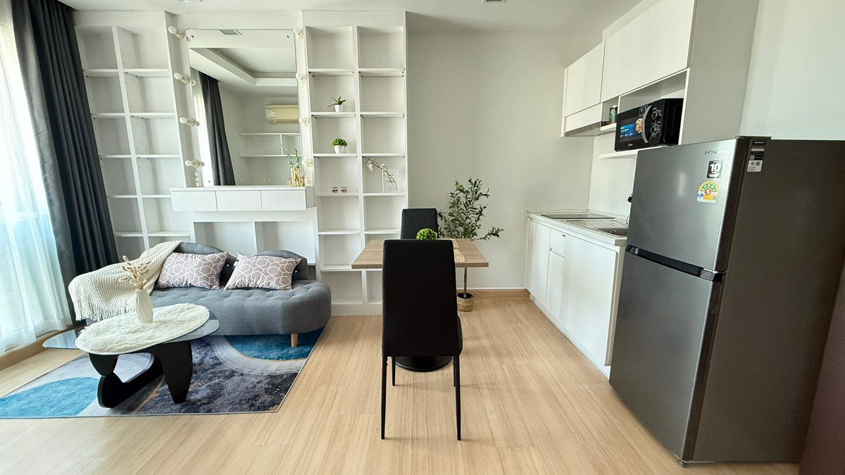 ให้เช่าคอนโดพระราม 9 เพชรบุรีตัดใหม่ RCA : **ให้เช่าด่วน! พร้อมเข้าอยู่ — คอนโด ทรู ทองหล่อ ชั้น 28 | 31 ตร.ม. | 1 นอน 1 น้ำ | เฟอร์นิเจอร์–เครื่องใช้ไฟฟ้าครบ**