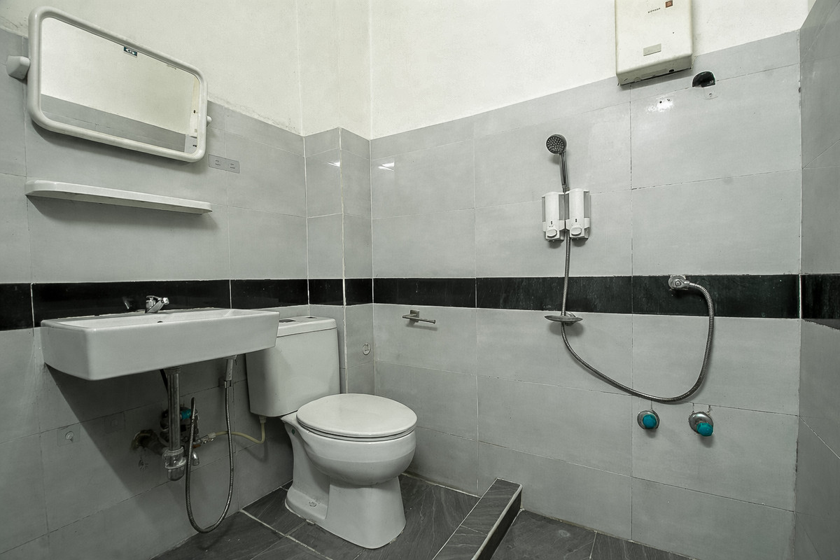 ขายทาวน์โฮมสาทร นราธิวาส : ทาวน์โฮมกลางสาทร — ทำเล Rare Item ใกล้ MRT ลุมพินี 3 ชั้น | ทำเลสาทร-พระรามสี่-ศรีบำเพ็ญ-เย็นอากาศ