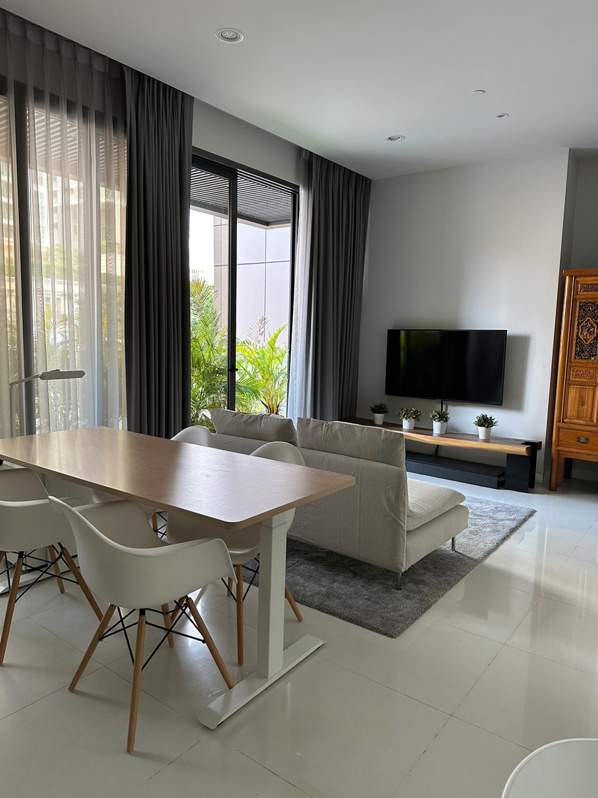 ให้เช่าคอนโดสุขุมวิท อโศก ทองหล่อ : (for sale/rent) Vittorio Sukhumvit 39 ใกล้ BTS พร้อมพงษ์