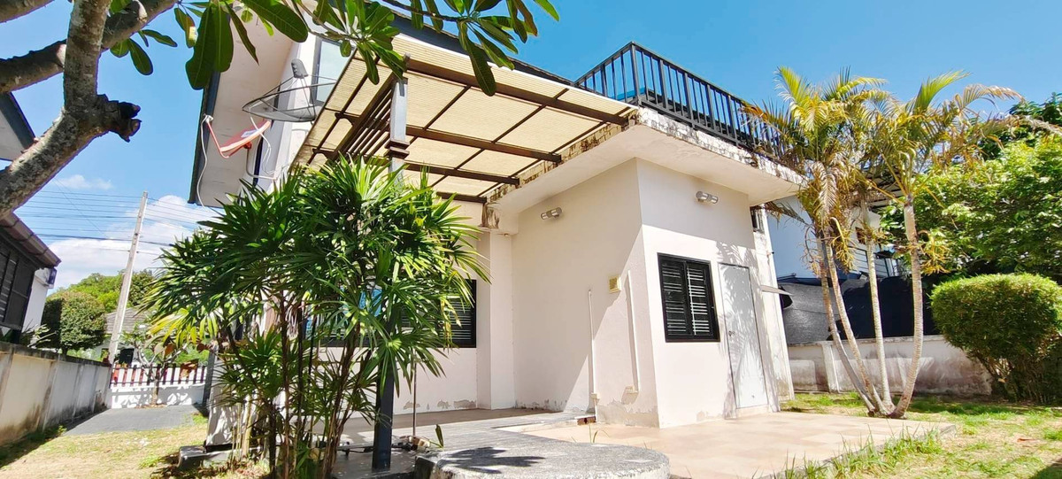 ขายบ้านระยอง : ด่วน 🏠ขายบ้านเดี่ยว 2 ชั้น พท. 83 ตร.ว หมู่บ้านรุ่งเรืองเพลส ใกล้เซ็นทรัลระยอง 2 กม. และหาดแม่รำพึง 20 กม. เหมาะสุดๆ สำหรับบ้านพักตากอากาศครอบครัวใหญ่