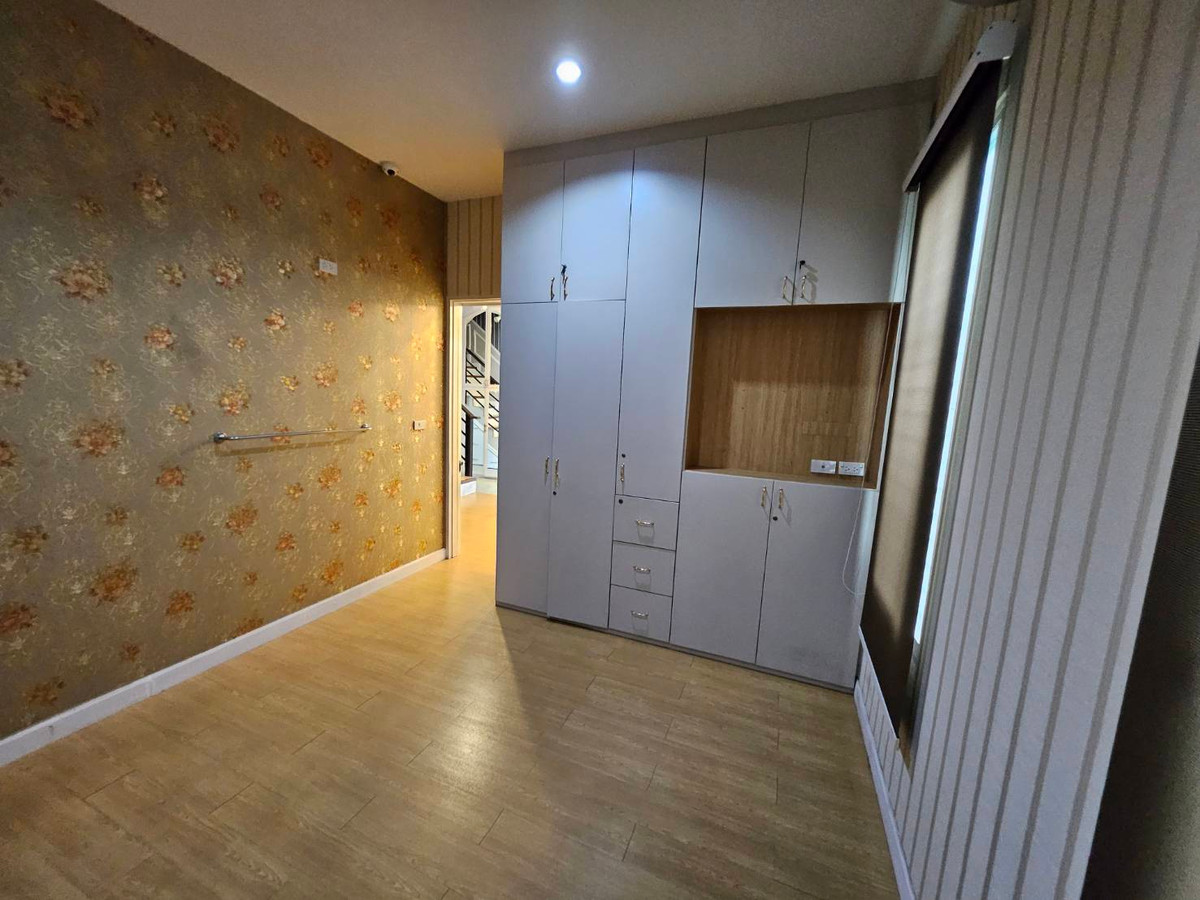 ขายบ้านนนทบุรี บางใหญ่ บางบัวทอง : บ้าน built-in ทั้งหลัง ✨ บ้านเดี่ยว คุณาลัย ซิมโฟนี / 5 ห้องนอน (ขาย), Kunalai Symphony / Detached House 5 Bedrooms (FOR SALE) AOM025