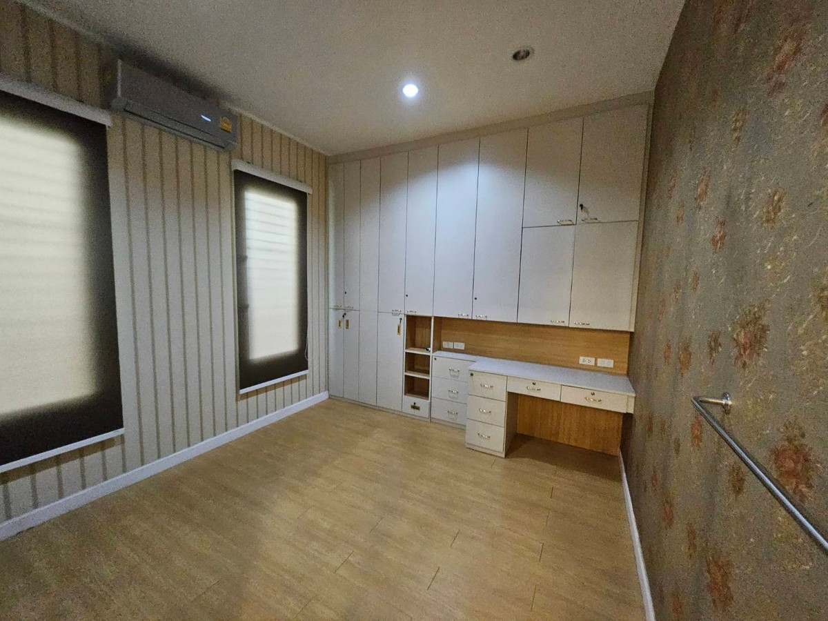 ขายบ้านนนทบุรี บางใหญ่ บางบัวทอง : บ้าน built-in ทั้งหลัง ✨ บ้านเดี่ยว คุณาลัย ซิมโฟนี / 5 ห้องนอน (ขาย), Kunalai Symphony / Detached House 5 Bedrooms (FOR SALE) AOM025