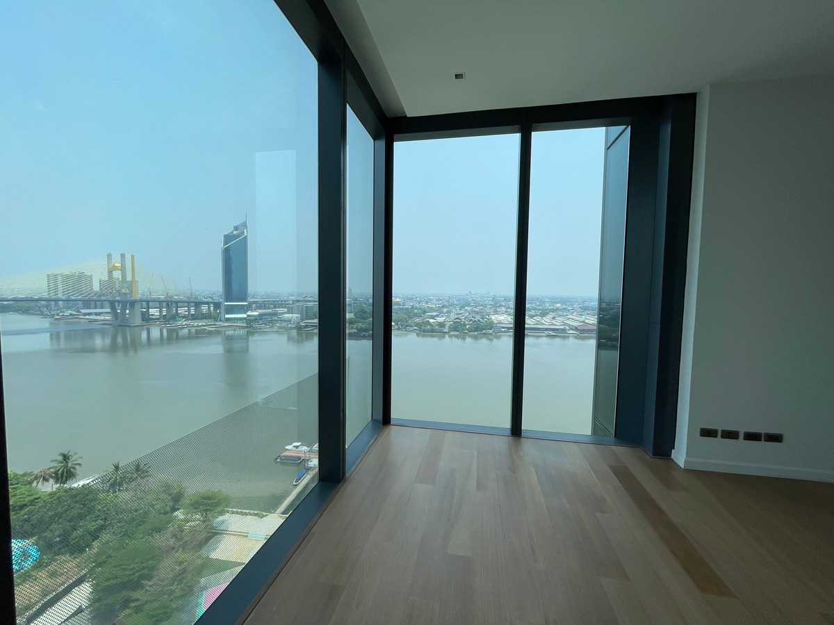 ขายคอนโดพระราม 3 สาธุประดิษฐ์ : ายคอนโดริมน้ำสุดหรู CANAPAYA RESIDENCES (คณาพญา เรสซิเดนซ์) 2 ห้องนอน 2 ห้องน้ำ  สัมผัสประสบการณ์การใช้ชีวิตเหนือระดับบนโค้งน้ำเจ้าพระยาที่สวยที่สุด พร้อมให้คุณเป็นเจ้าของยูนิตพิเศษในราคาโปรโมชั่น