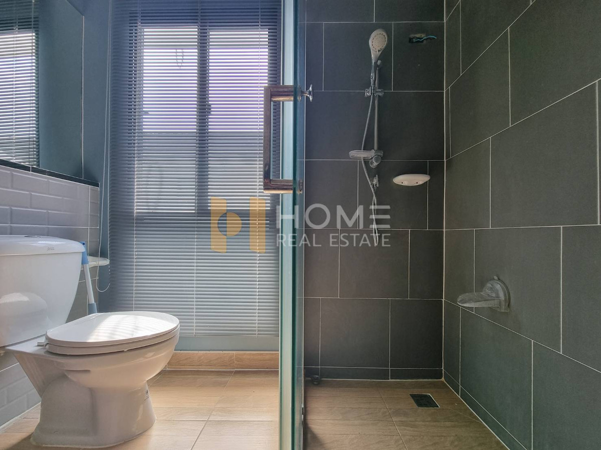 ขายบ้านพระราม 5 ราชพฤกษ์ บางกรวย : รีโนเวทใหม่ทั้งหลัง บ้านไม่ร้อน 🌳 คาซ่า วิลล์ ปิ่นเกล้า - ศรีรัช / 4 ห้องนอน (ขาย), Casa Ville Pinklao - Srirat / Detached House 4 Bedrooms (FOR SALE) AOM024