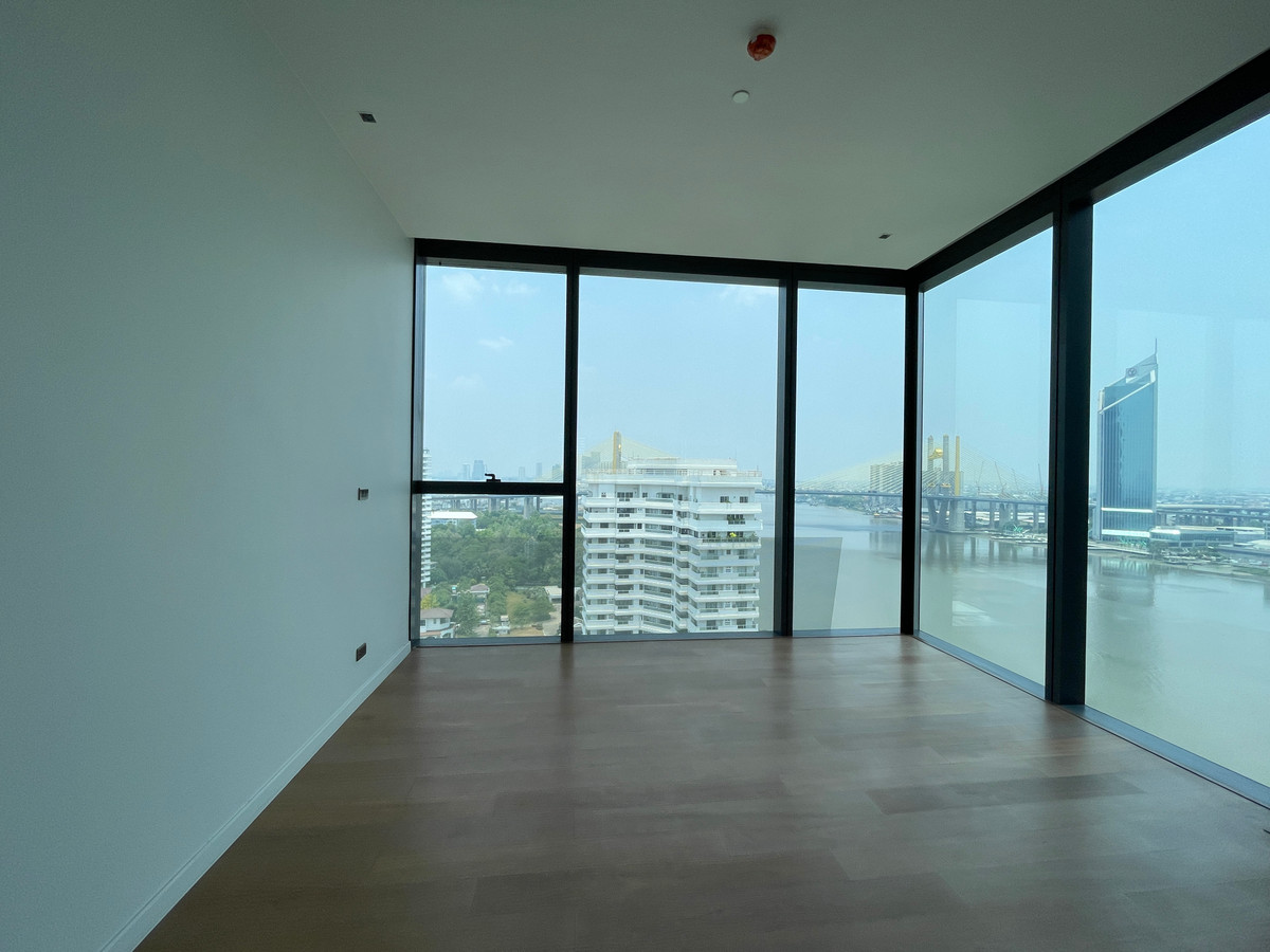 ขายคอนโดพระราม 3 สาธุประดิษฐ์ : ายคอนโดริมน้ำสุดหรู CANAPAYA RESIDENCES (คณาพญา เรสซิเดนซ์) 2 ห้องนอน 2 ห้องน้ำ  สัมผัสประสบการณ์การใช้ชีวิตเหนือระดับบนโค้งน้ำเจ้าพระยาที่สวยที่สุด พร้อมให้คุณเป็นเจ้าของยูนิตพิเศษในราคาโปรโมชั่น