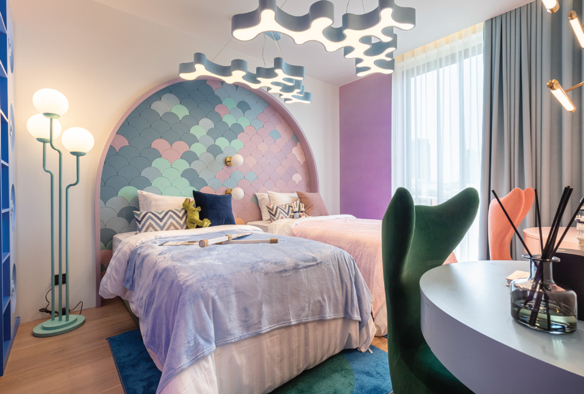 ขายทาวน์โฮมลาดพร้าว เซ็นทรัลลาดพร้าว : 🔥 บ้านหรู 3.5 ชั้น ใจกลางลาดพร้าว 18 สุดยอดดีลลับส่วนลด 6,000,000.- 👑 