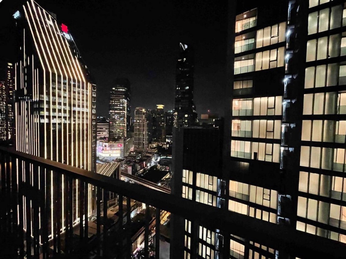 ขายคอนโดสุขุมวิท อโศก ทองหล่อ : ขาย Noble Refine ห้อง สตูดิโอ ชั้นสูง วิวเมือง