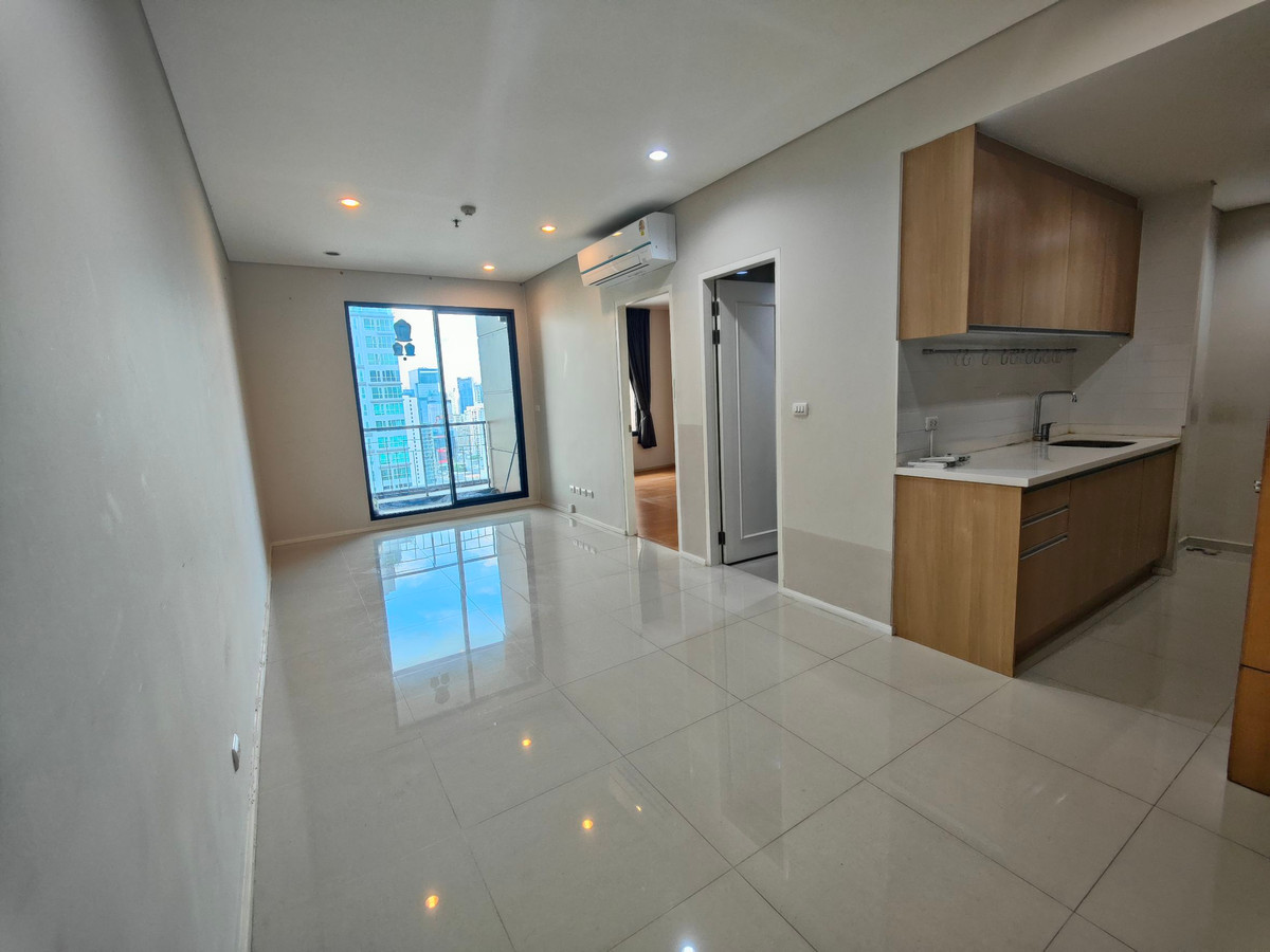 ขายคอนโดพระราม 9 เพชรบุรีตัดใหม่ RCA : ปล่อยขาย วิลลา อโศก ใกล้ MRT เพชรบุรี, 1 ห้องนอน 1 ห้องน้ำ, 52.35 ตรม., ชั้นที่ 35