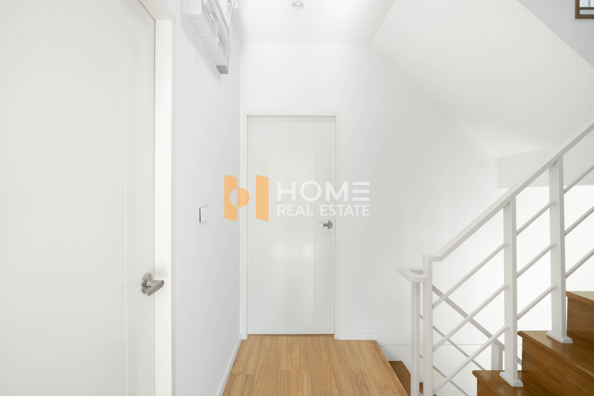 ขายทาวน์โฮมปิ่นเกล้า จรัญสนิทวงศ์ : 🏡✨ หลังมุมติดถนนเมน! สภาพใหม่กริบ ราคาดีที่สุดในโครงการ 💥 ทาวน์โฮม บ้านกลางเมือง ปิ่นเกล้า - จรัญ / 3 ห้องนอน (ขาย), Baan Klang Muang Pinklao - Charan / Townhome 3 Bedrooms (FOR SALE) BALL215