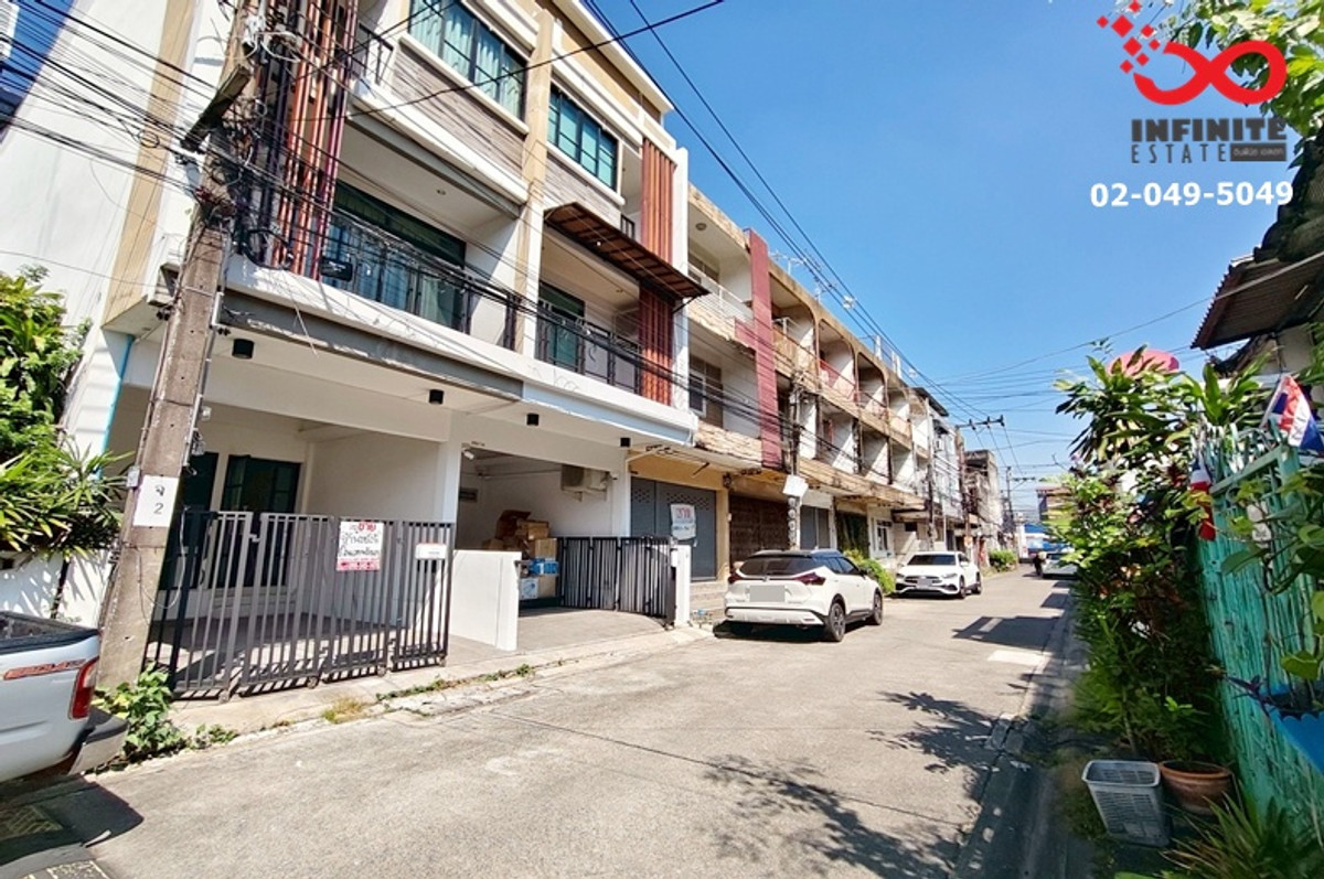ขายทาวน์โฮมเกษตร นวมินทร์ ลาดปลาเค้า : ขายทาวน์เฮ้าส์ 3ชั้น 22ตรว. นวมินทร์ 91 บ้านรีโนเวท พร้อมอยู่ 
