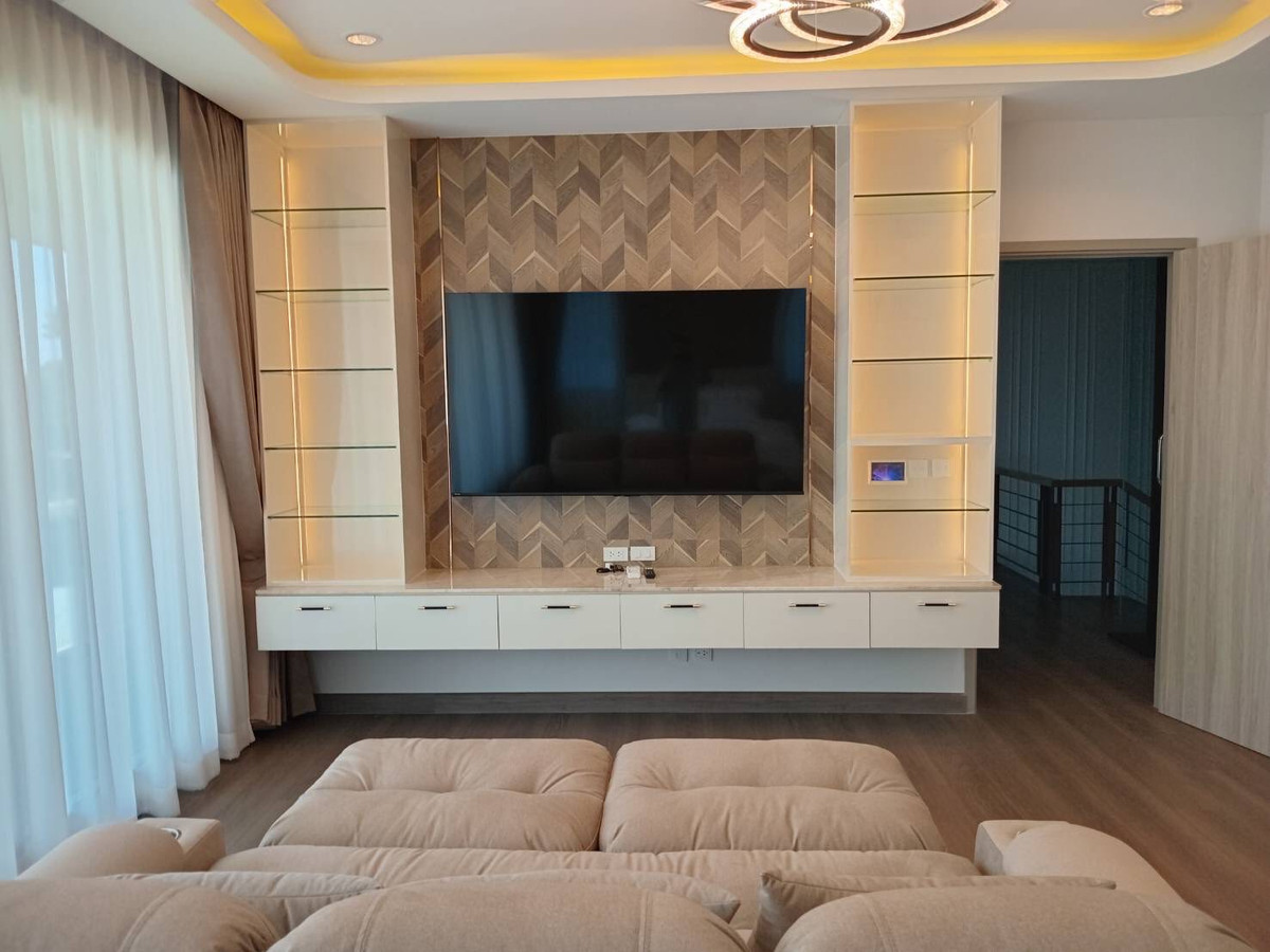 ให้เช่าบ้านลาดกระบัง สุวรรณภูมิ : ให้เช่า 191ตรว 4นอน5น้ำ บ้านเดี่ยว 2 ชั้น The Palm Bangna Wongwaen