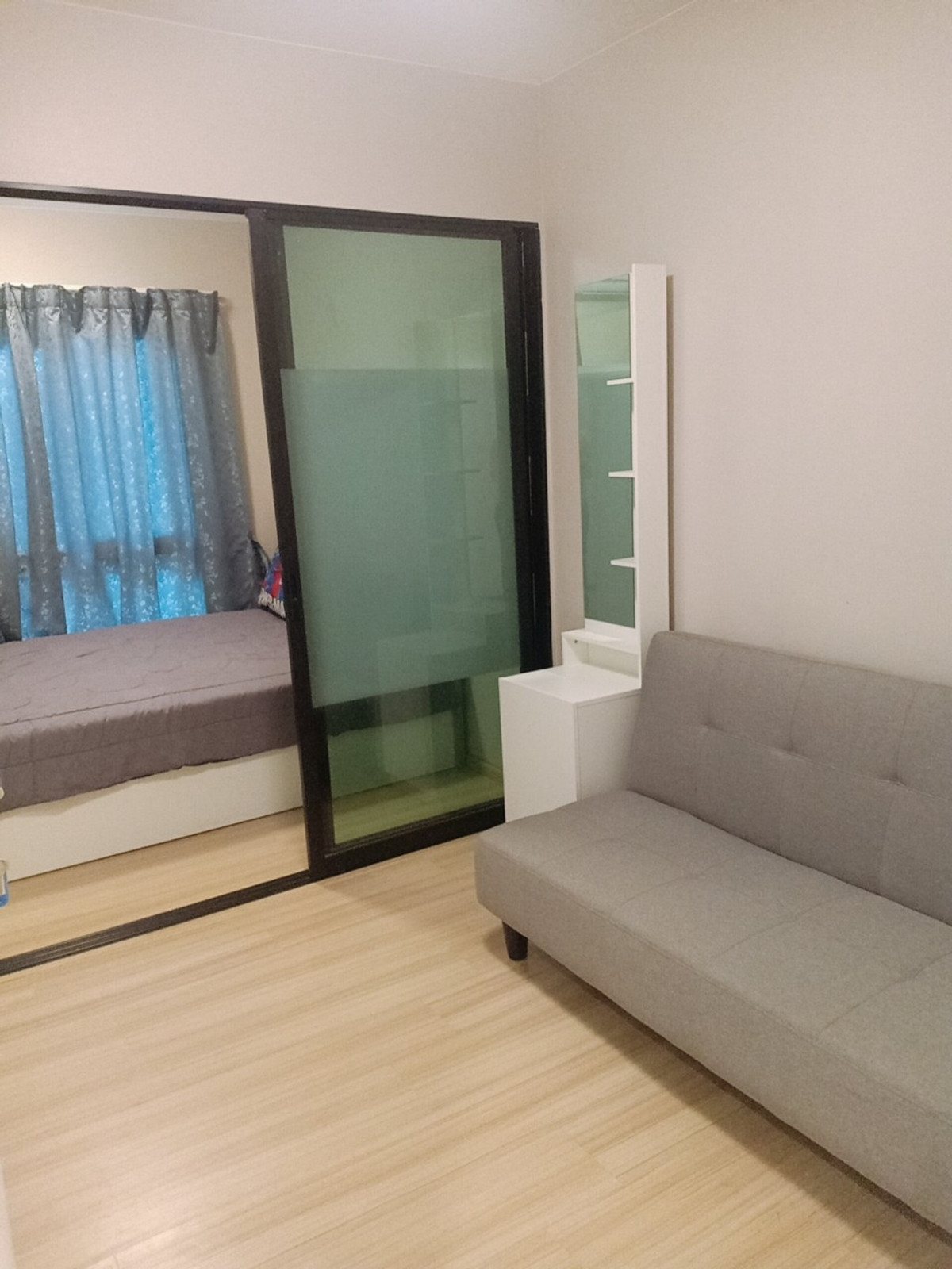 ให้เช่าคอนโดแจ้งวัฒนะ เมืองทอง : ปล่อยให้เช่า ห้องขนาด 23 ตร.ม. ราคา 7,700/เดือน ตกแต่งครบทุกอย่าง ตึกด้านหน้าโครงการ สะดวกสบาย เฟส3