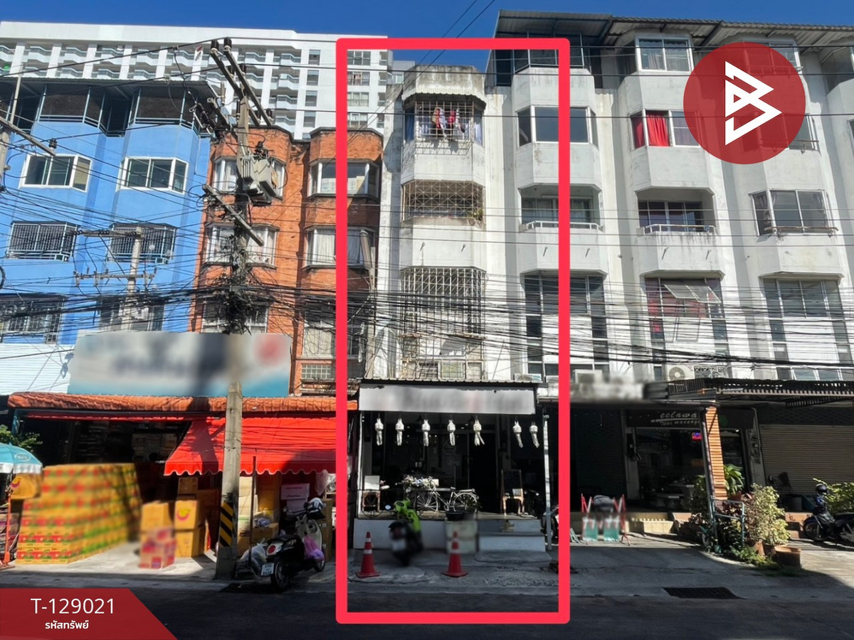ขายอาคารพาณิชย์พัทยา บางแสน ชลบุรี สัตหีบ : ขายอาคารพาณิชย์ เนื้อที่ 16 ตารางวา ศรีราชา ชลบุรี ทำเลทองย่านธุรกิจ