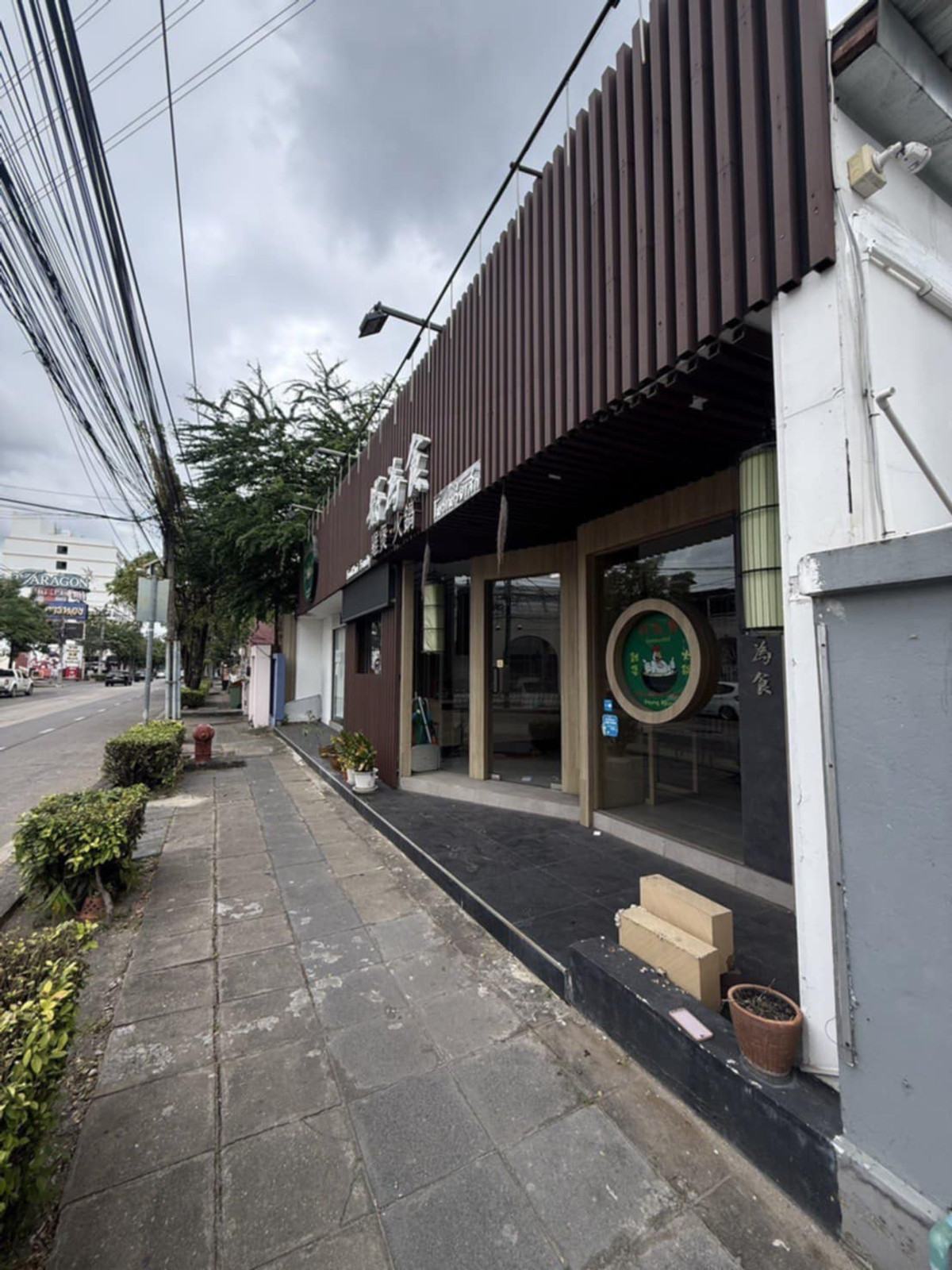 เซ้งร้านค้า/ตลาดนัดรัชดา ห้วยขวาง : 🔥 ให้เซ้ง ร้านสุกี้หม้อไฟ ย่าน – พระราม 9 ทำเลดี พื้นที่ใหญ่ ที่จอดรถเยอะมาก