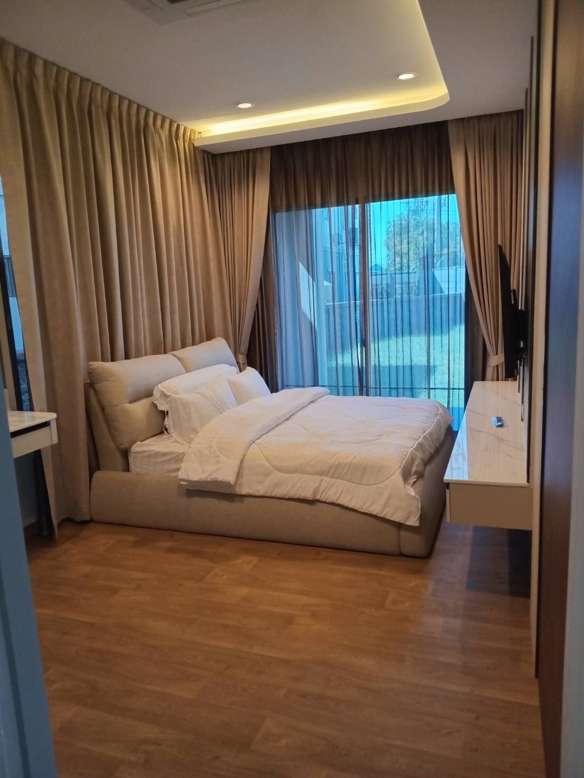 ให้เช่าบ้านลาดกระบัง สุวรรณภูมิ : ให้เช่า 191ตรว 4นอน5น้ำ บ้านเดี่ยว 2 ชั้น The Palm Bangna Wongwaen