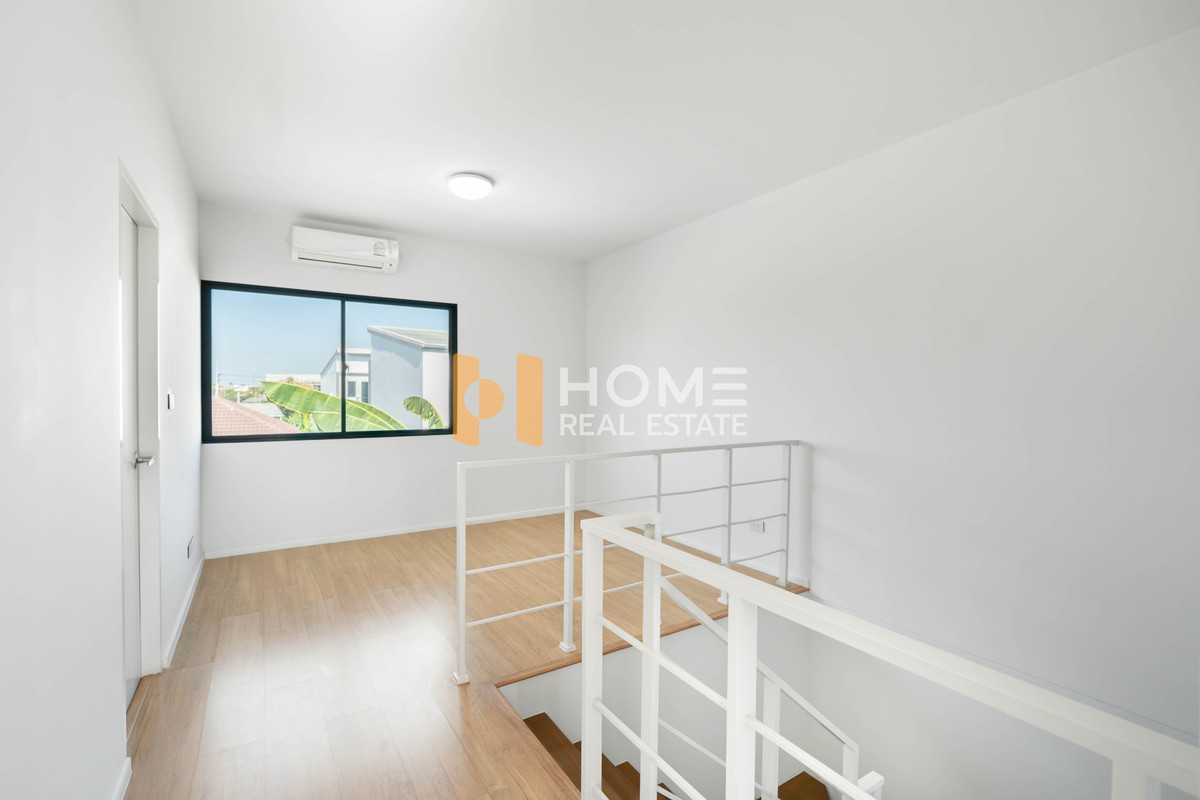 ขายทาวน์โฮมปิ่นเกล้า จรัญสนิทวงศ์ : 🏡✨ หลังมุมติดถนนเมน! สภาพใหม่กริบ ราคาดีที่สุดในโครงการ 💥 ทาวน์โฮม บ้านกลางเมือง ปิ่นเกล้า - จรัญ / 3 ห้องนอน (ขาย), Baan Klang Muang Pinklao - Charan / Townhome 3 Bedrooms (FOR SALE) BALL215