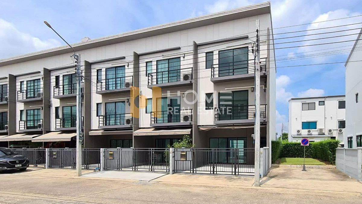 ขายทาวน์โฮมปิ่นเกล้า จรัญสนิทวงศ์ : บ้านกลางเมือง ปิ่นเกล้า - จรัญ / 3 ห้องนอน (ขาย), Baan Klang Muang Pinklao - Charan / 3 Bedrooms (FOR SALE) BALL215