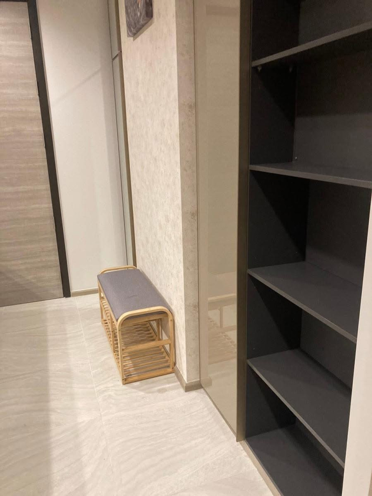 For RentCondoLadprao, Central Ladprao : For Rent 🔥 The Crest Park Residences 🔥 Near MRT Phahonyothin. Fully furnished and equipped with appliances.