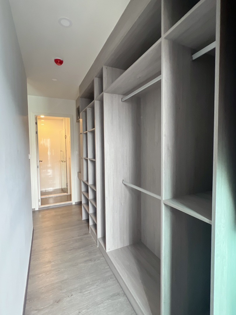 ให้เช่าคอนโดพัทยา บางแสน ชลบุรี สัตหีบ : 🔥เช่าด่วน🔥บริกซ์ตัน แคมปัส บางแสน ติด ม.บูรพา ใกล้หาดบางแสน เฟอร์นิเจอร์ครบ พร้อมเข้าอยู่