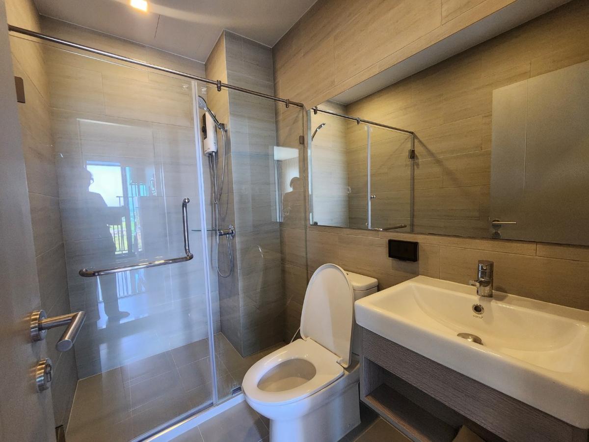 For RentCondoRayong : 🔥Rent Now🔥 Notting Hill Rayong, Fully Furnished, Ready to Move In.