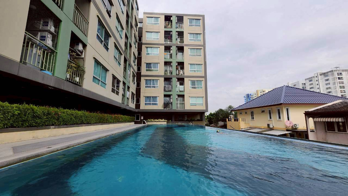 ขายคอนโดสมุทรปราการ สำโรง : ขายด่วน! คอนโดลุมพินี มิกซ์ เทพารักษ์ (Lumpini Mixx Thepharak) – ห้องใหญ่ ชั้น 1 52.32 ตรม. ฟีลเหมือนอยู่บ้านบ้านเดี่ยว