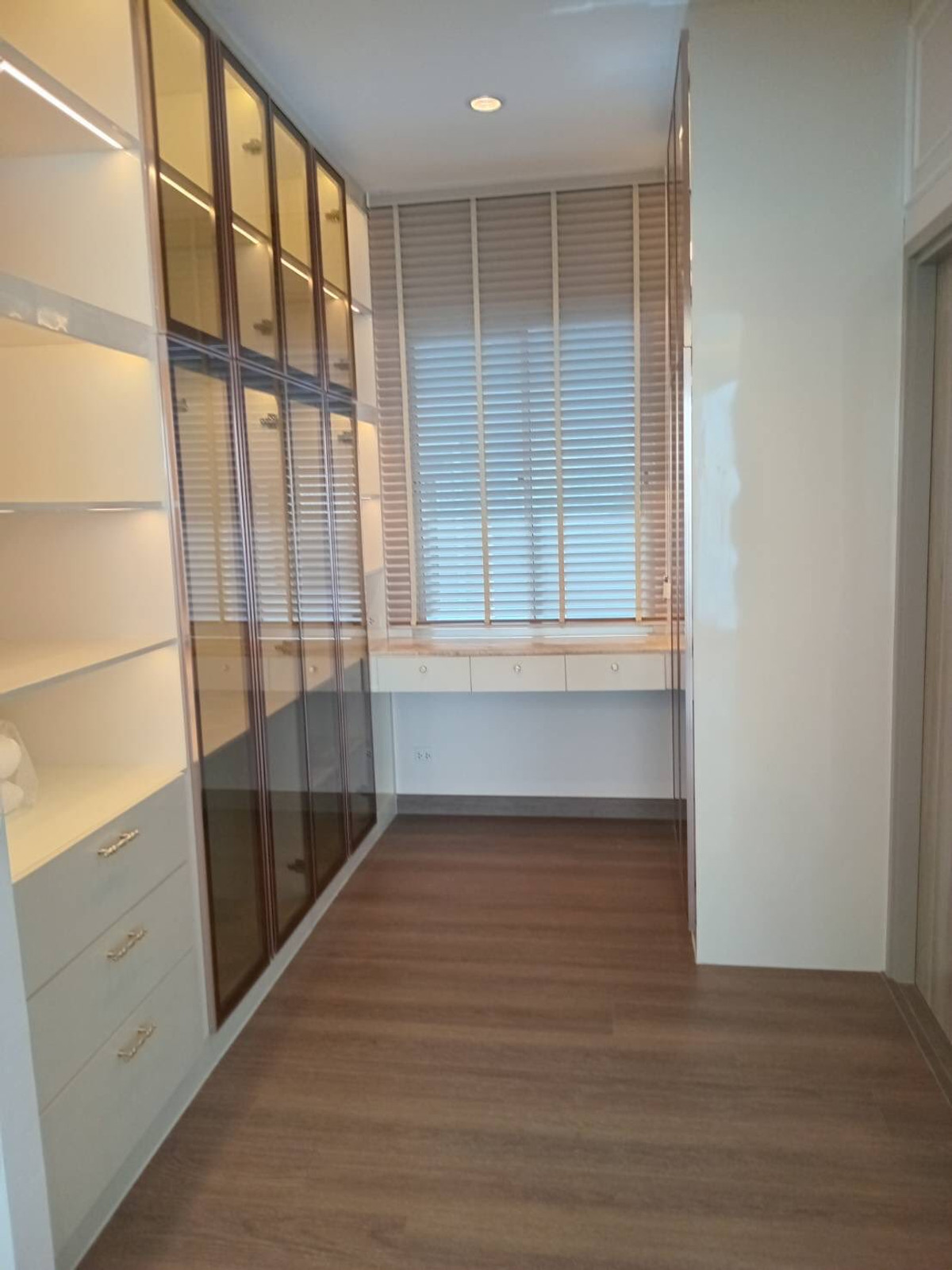 ให้เช่าบ้านลาดกระบัง สุวรรณภูมิ : ให้เช่า 191ตรว 4นอน5น้ำ บ้านเดี่ยว 2 ชั้น The Palm Bangna Wongwaen