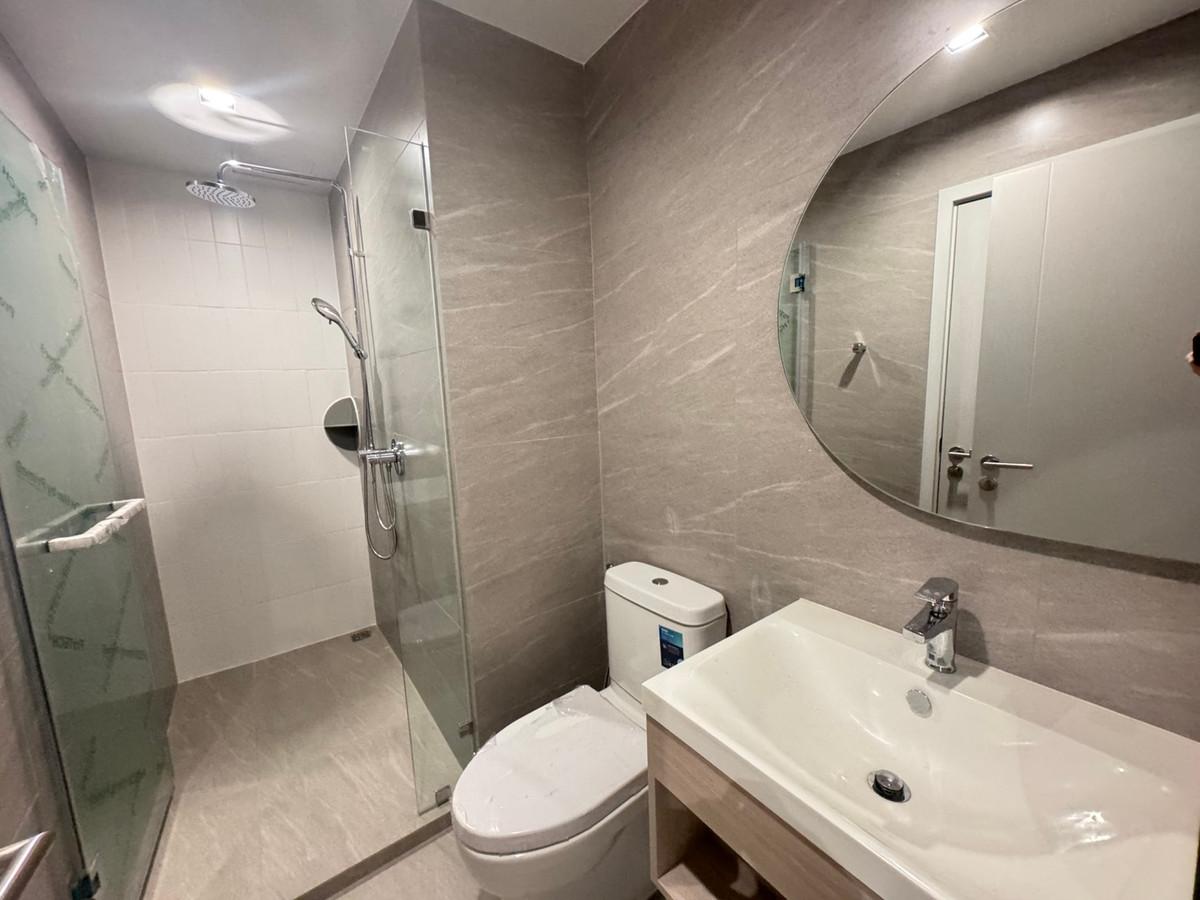 ให้เช่าคอนโดวงเวียนใหญ่ เจริญนคร : Reference Sathorn ติด bts วงเวียนใหญ่, ห้องใหม่ เฟอนิเจ้อ เครื่องใช้ไฟฟ้าครบ พร้อมให้เช่าครับ