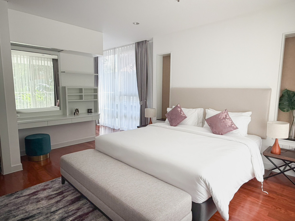 For RentSukhumvit, Asoke, Thonglor : Shama Ekamai Spacious 4-Bedroom Residence in the Heart of Ekamai Please call: 062-496-6454