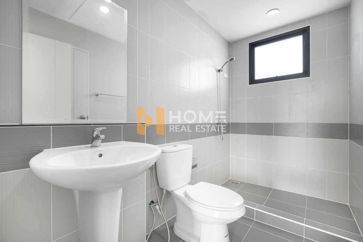 ขายทาวน์โฮมปิ่นเกล้า จรัญสนิทวงศ์ : 🏡✨ หลังมุมติดถนนเมน! สภาพใหม่กริบ ราคาดีที่สุดในโครงการ 💥 ทาวน์โฮม บ้านกลางเมือง ปิ่นเกล้า - จรัญ / 3 ห้องนอน (ขาย), Baan Klang Muang Pinklao - Charan / Townhome 3 Bedrooms (FOR SALE) BALL215