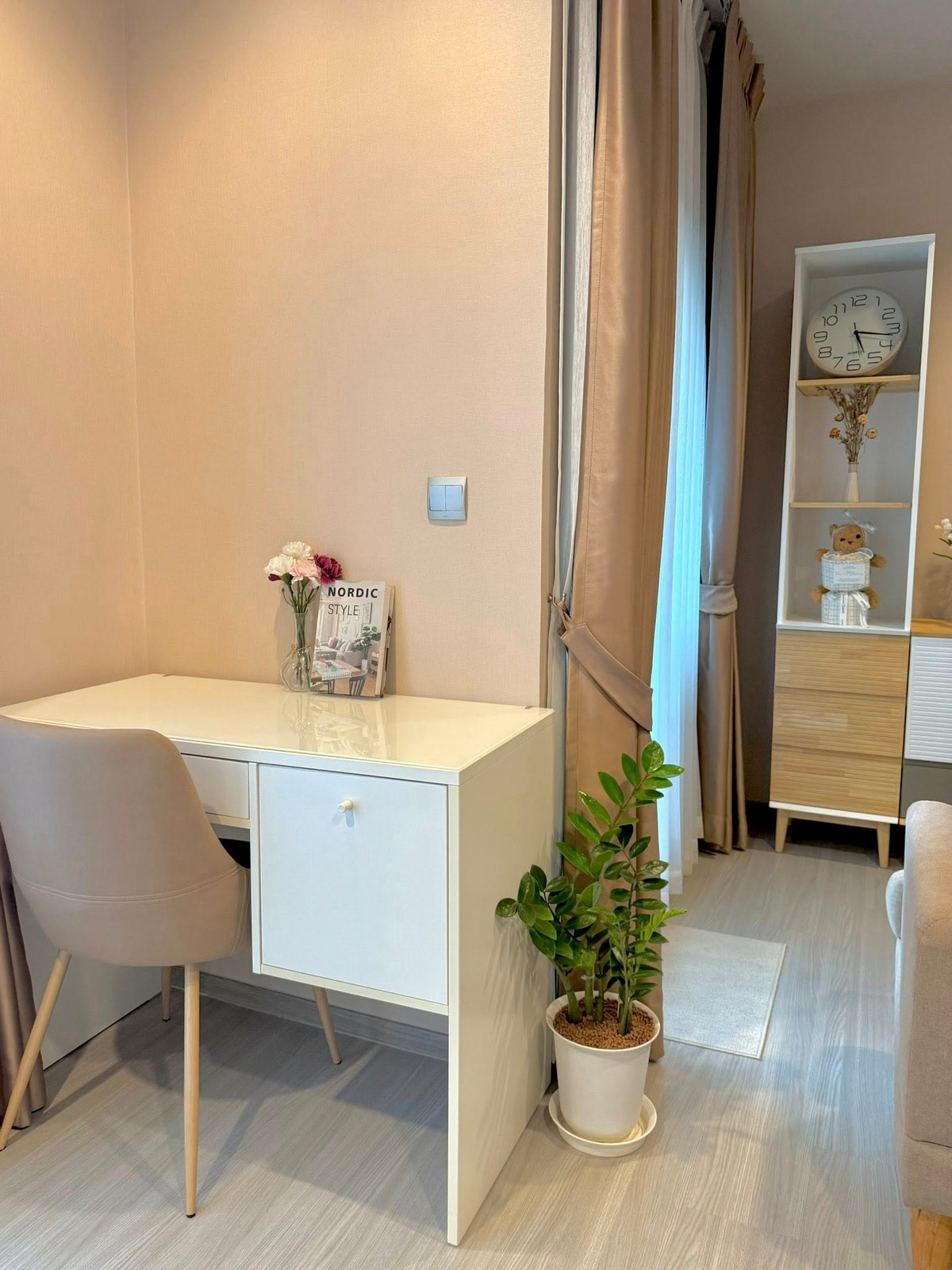 For SaleCondoRama9, Petchburi, RCA : Life Asoke - Rama 9 / Studio (FOR SALE), Life Asoke - Rama 9 / Studio (For Sale) TARN173