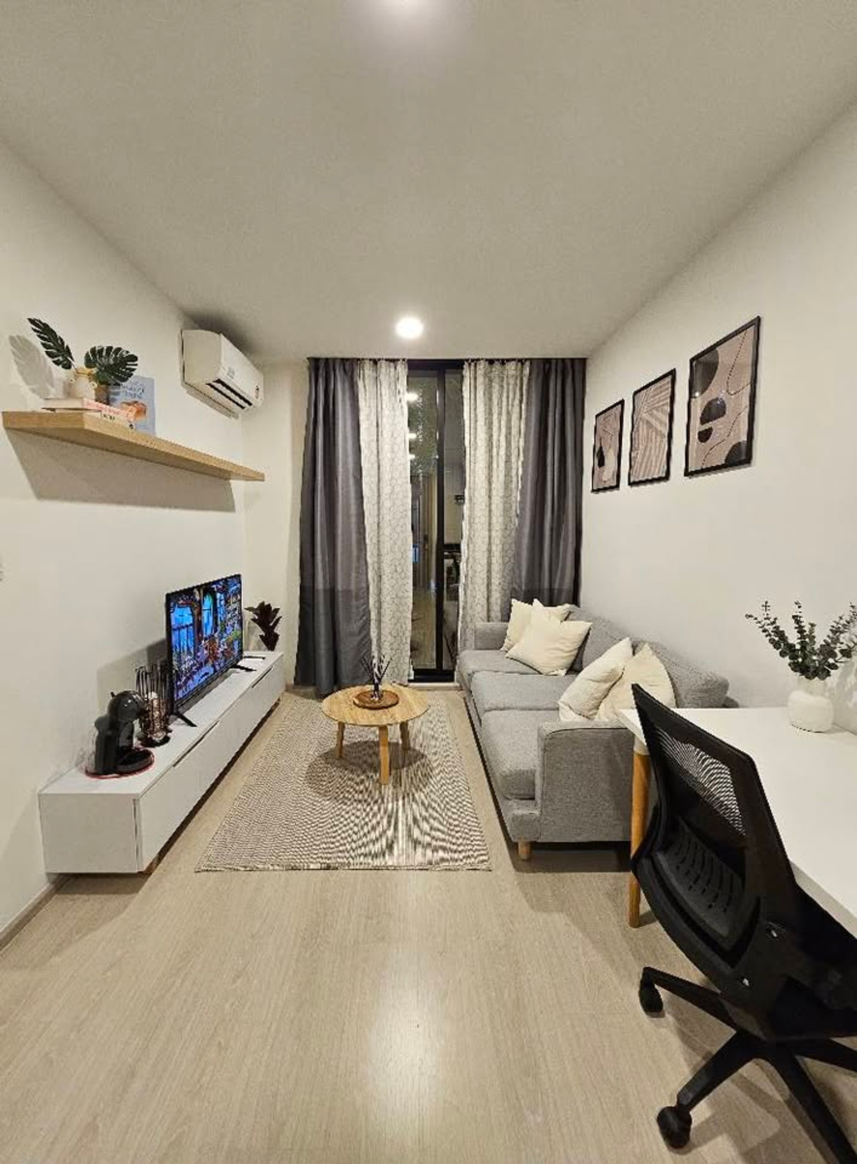 ให้เช่าคอนโดสุขุมวิท อโศก ทองหล่อ : คอนโดให้เช่า โนเบิล แอมเบียนส์ สุขุมวิท 42