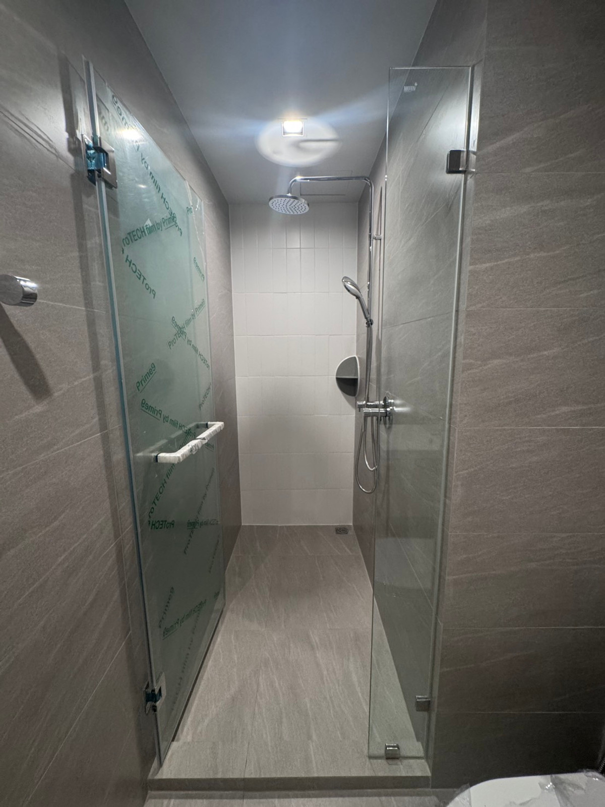 ให้เช่าคอนโดวงเวียนใหญ่ เจริญนคร : Reference Sathorn ติด bts วงเวียนใหญ่, ห้องใหม่ เฟอนิเจ้อ เครื่องใช้ไฟฟ้าครบ พร้อมให้เช่าครับ