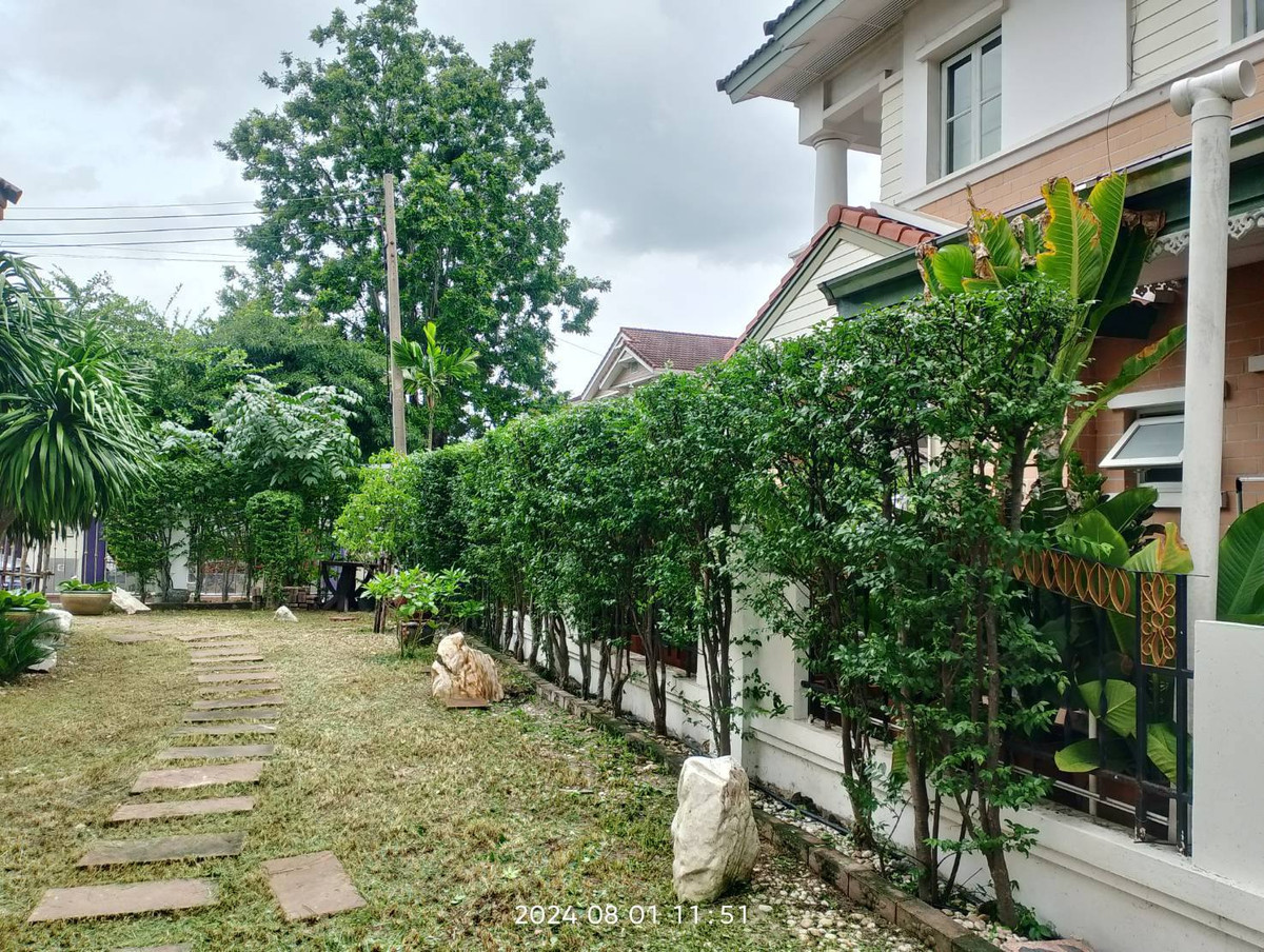 For SaleHousePathum Thani,Rangsit, Thammasat : 107 sq m, 3 bedrooms, 3 bathrooms, 2-story detached house, Ladawan Lagoon, Rangsit.
