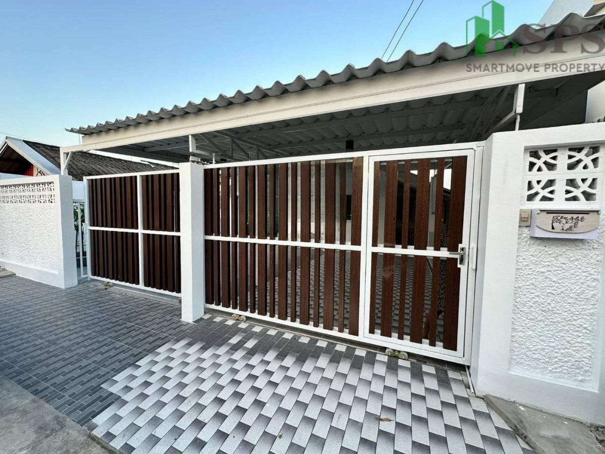 ให้เช่าบ้านมีนบุรี-ร่มเกล้า : House for Rent, Sammakorn Village, Ramkhamhaeng 112 บ้านให้เช่า หมู่บ้านสามากร รามคำแหง 112 (SPSAD3747)