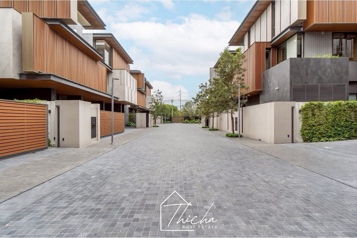 For SaleHouseBang Sue, Wong Sawang, Tao Pun : 𝗦𝗢𝗡𝗟𝗘 𝗥𝗘𝗦𝗜𝗗𝗘𝗡𝗖𝗘𝗦 𝗨𝗹𝘁𝗿𝗮 𝗟𝘂𝘅𝘂𝗿𝘆 level for families looking “Home” is the inheritance of life.