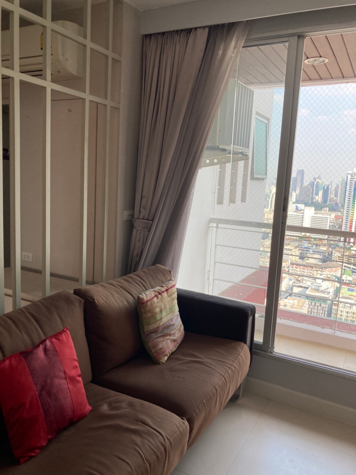 ให้เช่าคอนโดราชเทวี พญาไท : ให้เช่า คอนโด ปทุมวัน รีสอร์ต ห้องใหญ่ วิวสวย พร้อมอยู่