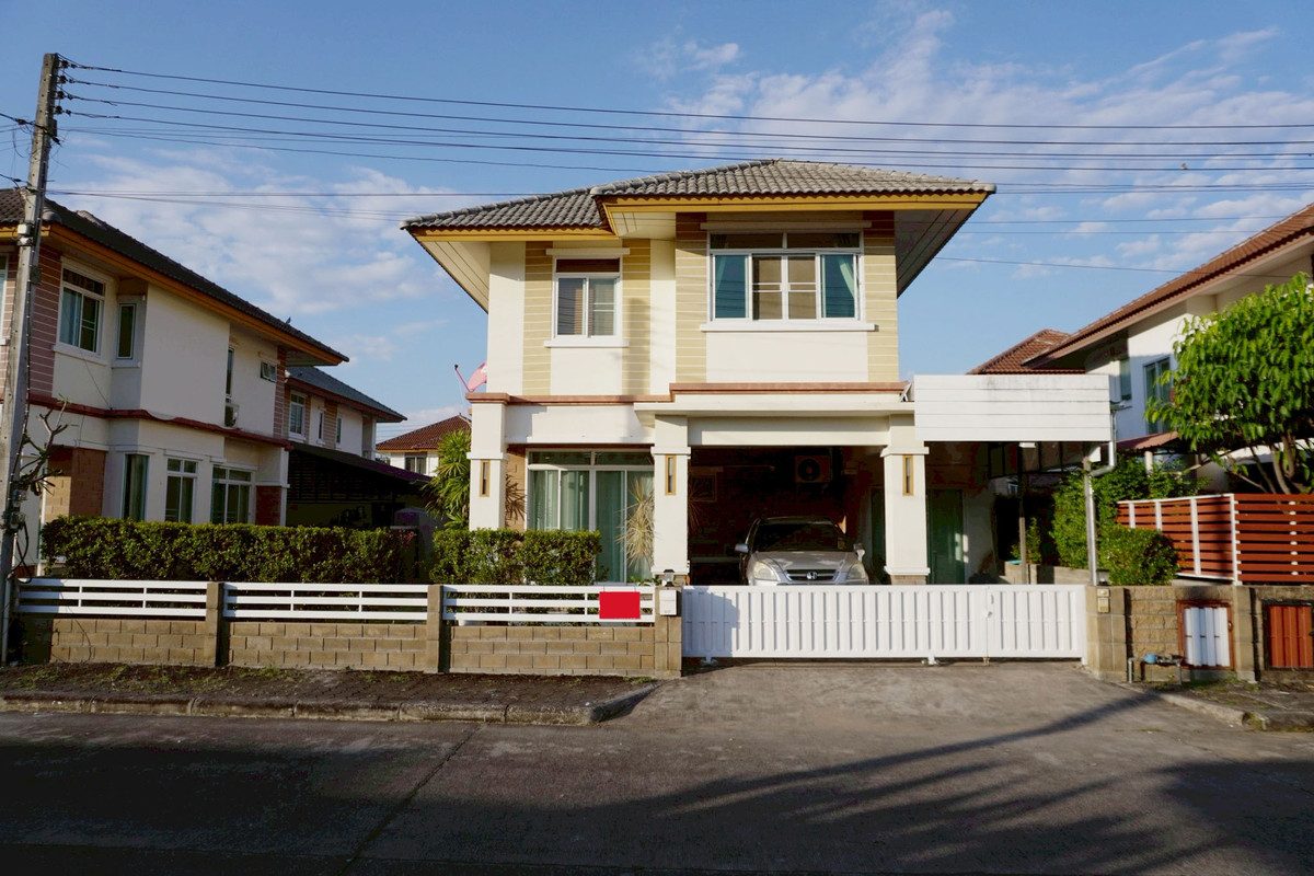 ให้เช่าบ้านเชียงใหม่ : บ้านในโครงการ ให้เช่าเดือนละ 25,000 บาท ใกล้โฮมโปรสันทรายเพียง 5 นาที No.11H615