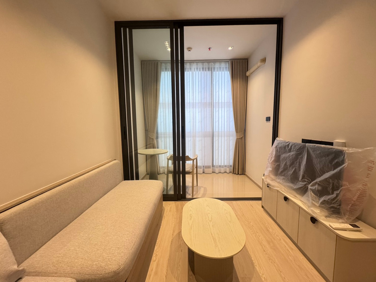 ให้เช่าคอนโดวงเวียนใหญ่ เจริญนคร : Reference Sathorn ติด bts วงเวียนใหญ่, ห้องใหม่ เฟอนิเจ้อ เครื่องใช้ไฟฟ้าครบ พร้อมให้เช่าครับ