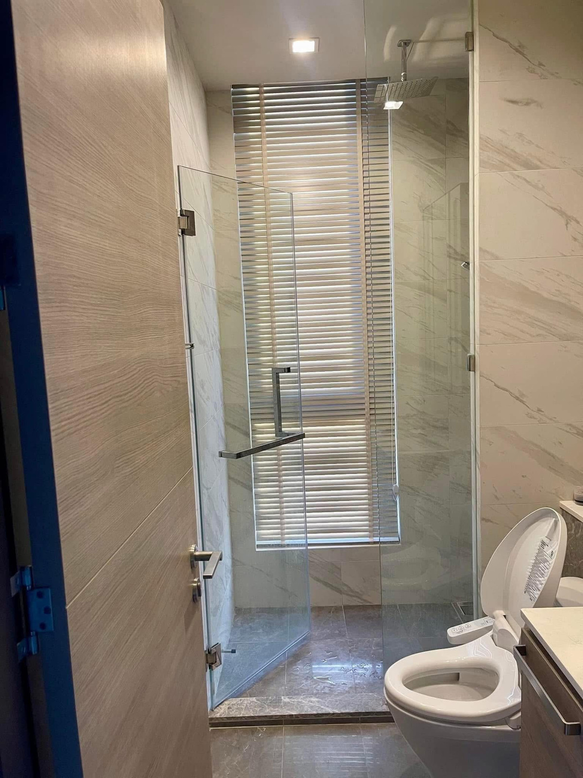 For RentCondoLadprao, Central Ladprao : For Rent ✨ The Crest Park Residences ✨ Fully furnished with appliances, near MRT Phahonyothin.