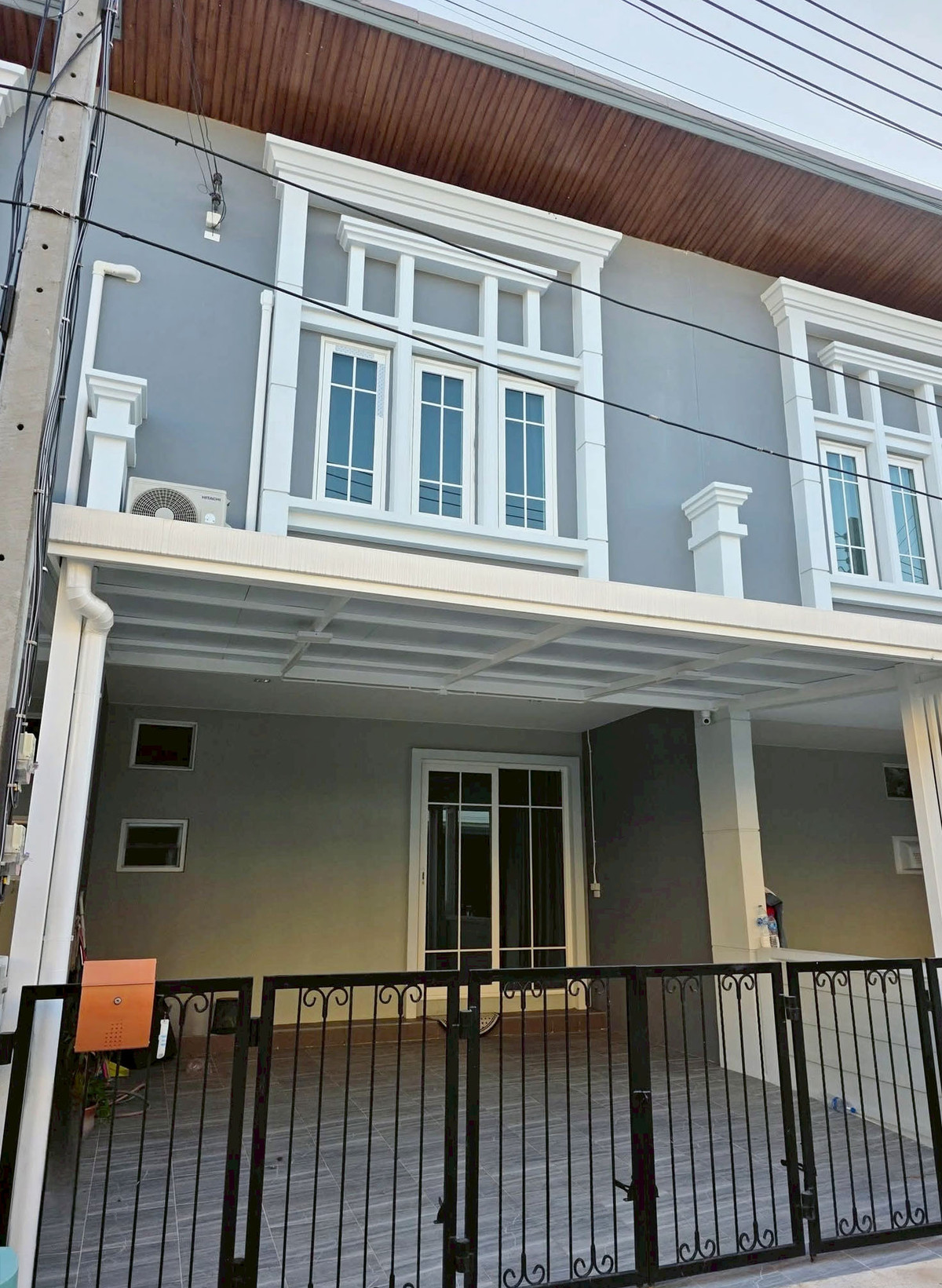 ให้เช่าทาวน์โฮมเชียงใหม่ : ทาวน์เฮ้าส์ในโครงการ ให้เช่าเดือนละ 23,000 บาท ใกล้มีโชคพลาซ่า No.5H624