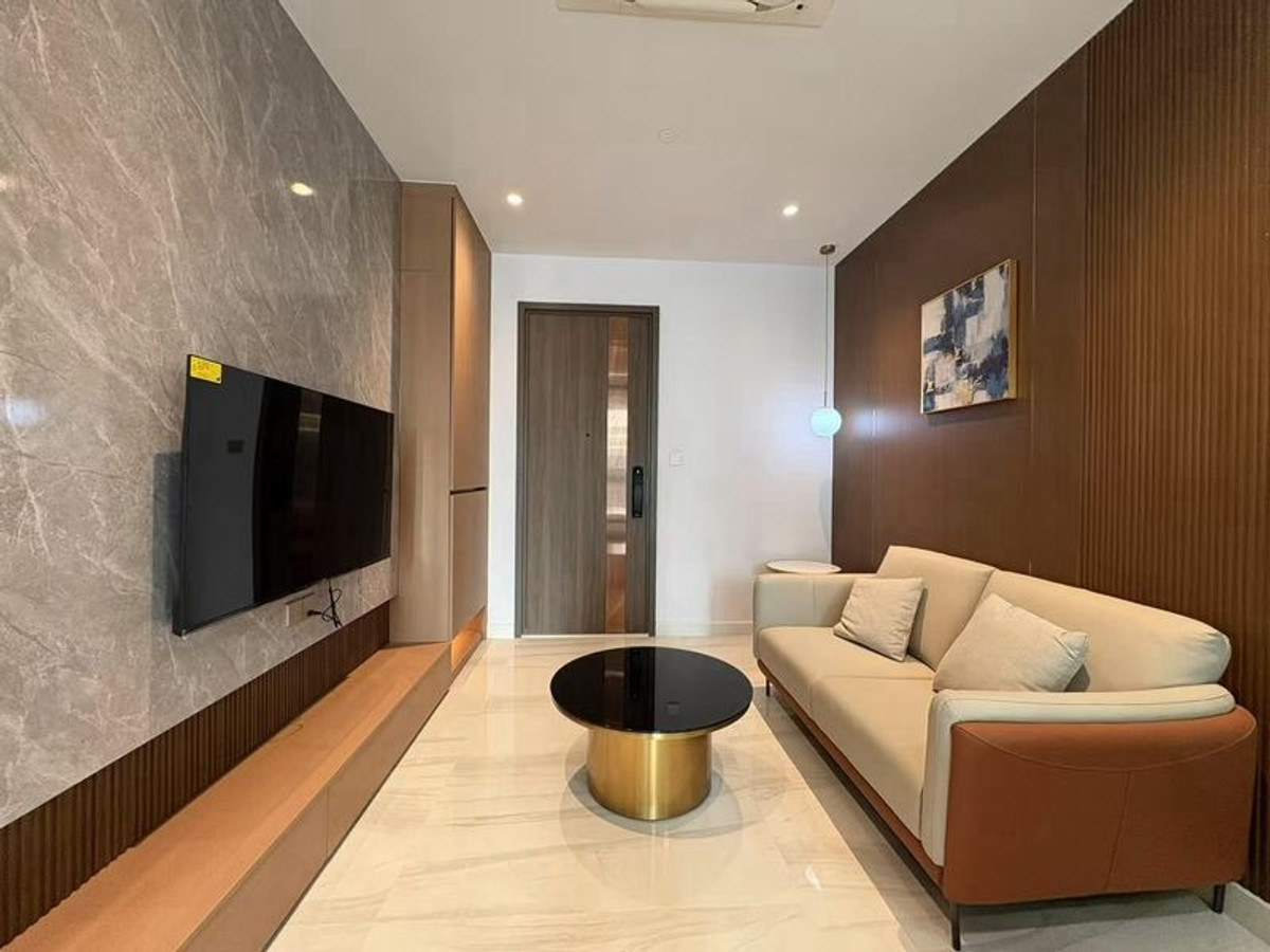 For RentCondoSathorn, Narathiwat : Luxury One-Bedroom in Sathorn – Refined Living Near BTS Chong Nonsi