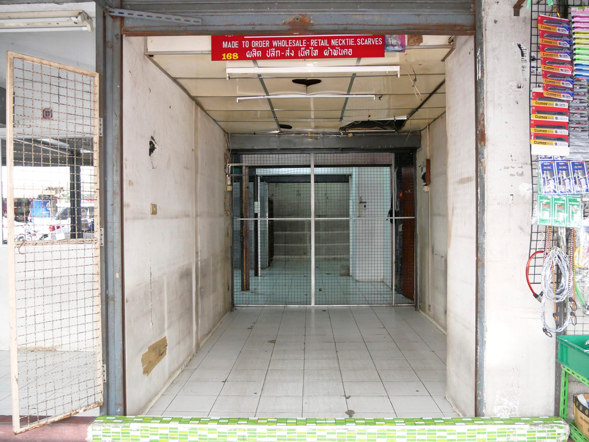 ให้เช่าร้านค้า/ตลาดนัดเยาวราช บางลำพู : านค้าว่างให้เช่าที่ถนนราชวงศ์ ใกล้เยาวราช-ทรงวาด ขนาด 11.22 ตร.ม.