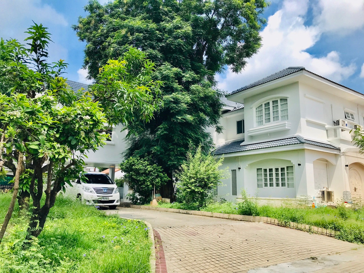 ขายบ้านปิ่นเกล้า จรัญสนิทวงศ์ : ขายด่วน บ้านลดาวัลย์ ปิ่นเกล้า บรมราชชนนี 185 ตารางวา