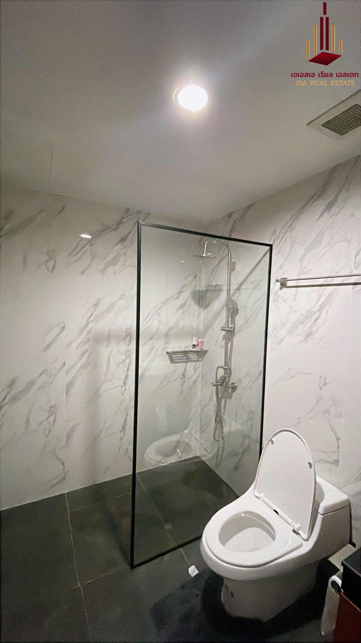 For RentCondoSathorn, Narathiwat : ✨ For Rent: The Star Estate @ Narathiwas Condo ✨ 💰 Only 32,000 THB/month