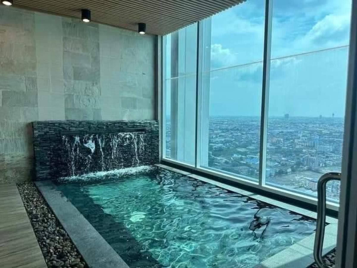 For RentCondoSamut Prakan,Samrong : For rent: The Metropolis Samrong Interchange, garden view, west/south.